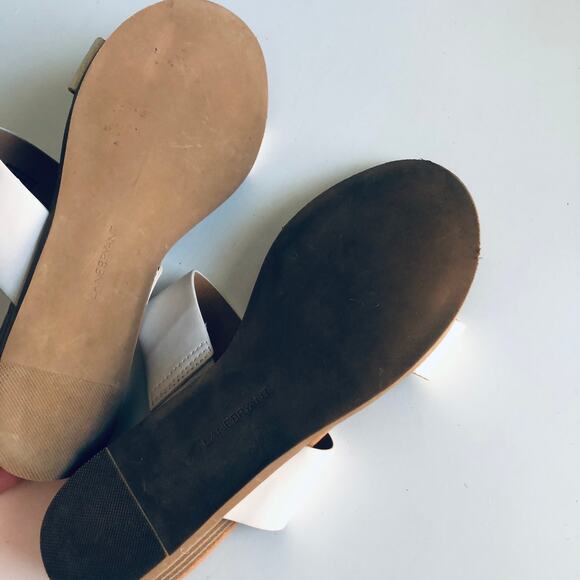 Lane Bryant Women's 9 WIDE Slide Wedge Gold Strap Sandal Slip On - Picture 3 of 8